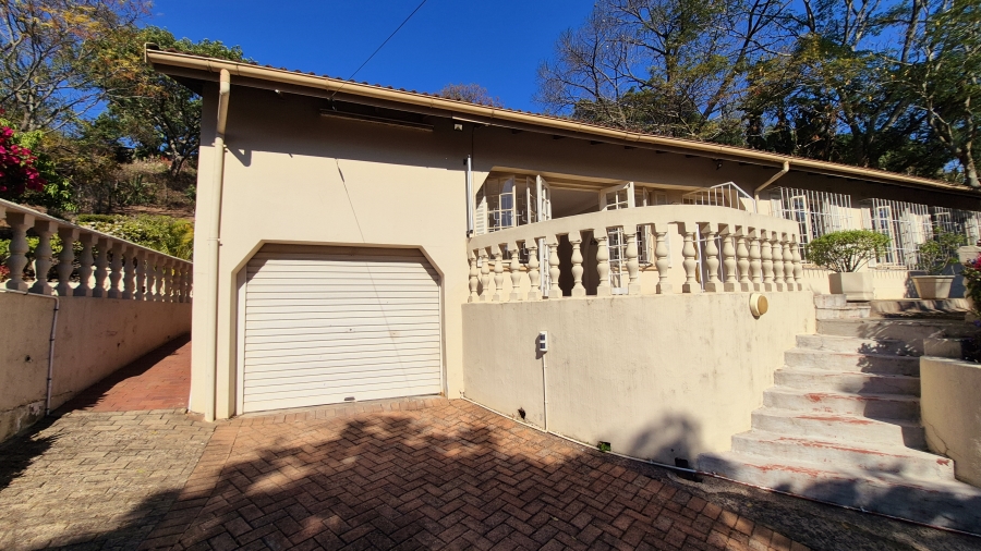 3 Bedroom Property for Sale in Dawncliffe KwaZulu-Natal