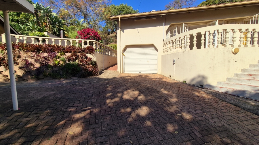 3 Bedroom Property for Sale in Dawncliffe KwaZulu-Natal
