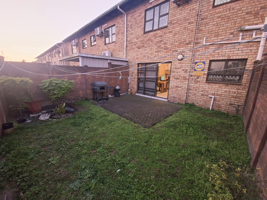To Let 2 Bedroom Property for Rent in Wild en Weide KwaZulu-Natal