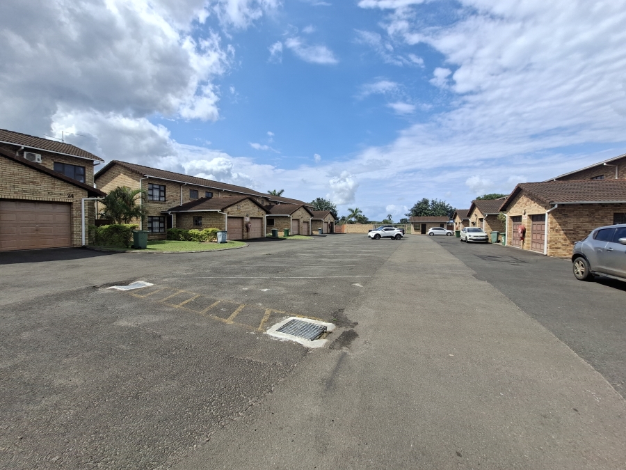 2 Bedroom Property for Sale in Wild en Weide KwaZulu-Natal