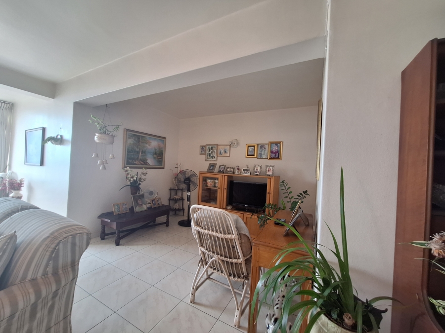 2 Bedroom Property for Sale in Durban Central KwaZulu-Natal