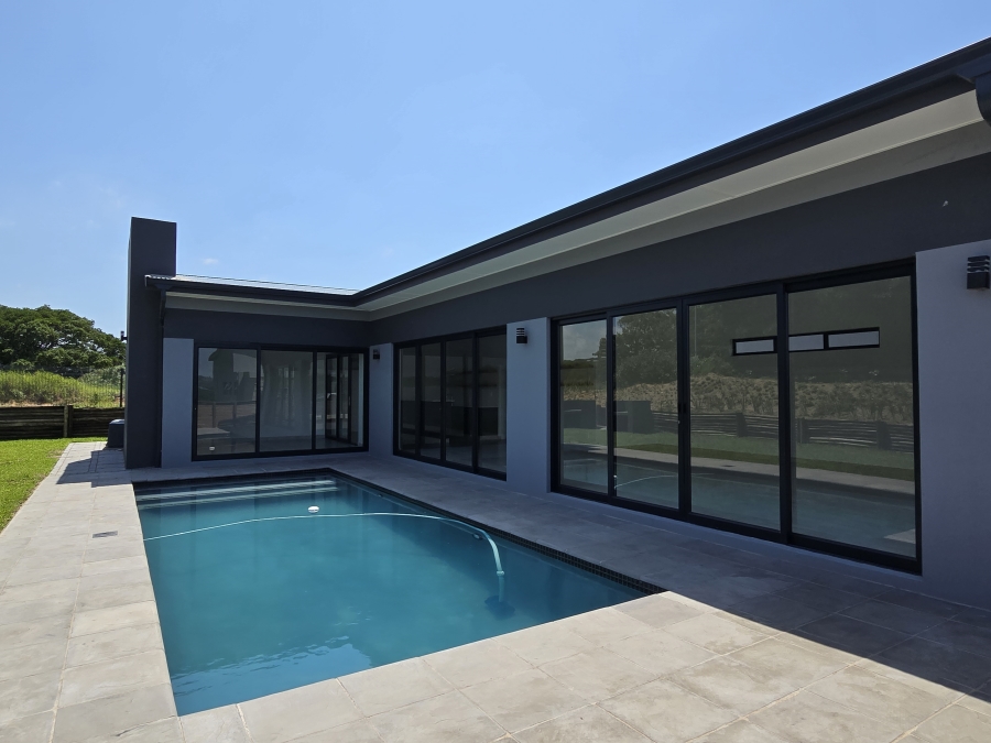 To Let 3 Bedroom Property for Rent in New Salt Rock City KwaZulu-Natal