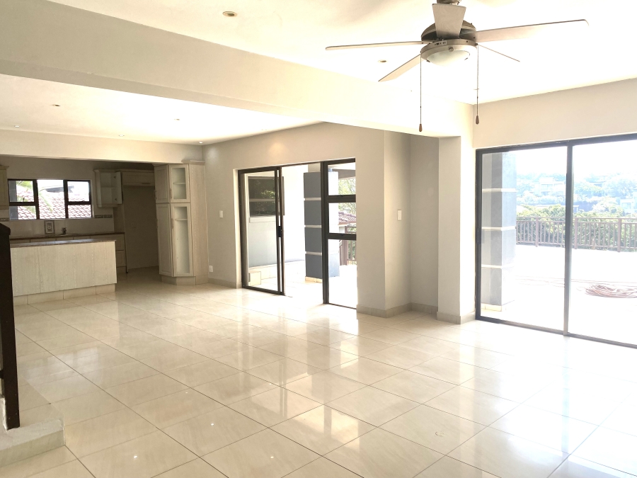 To Let 3 Bedroom Property for Rent in Palm Lakes Estate KwaZulu-Natal