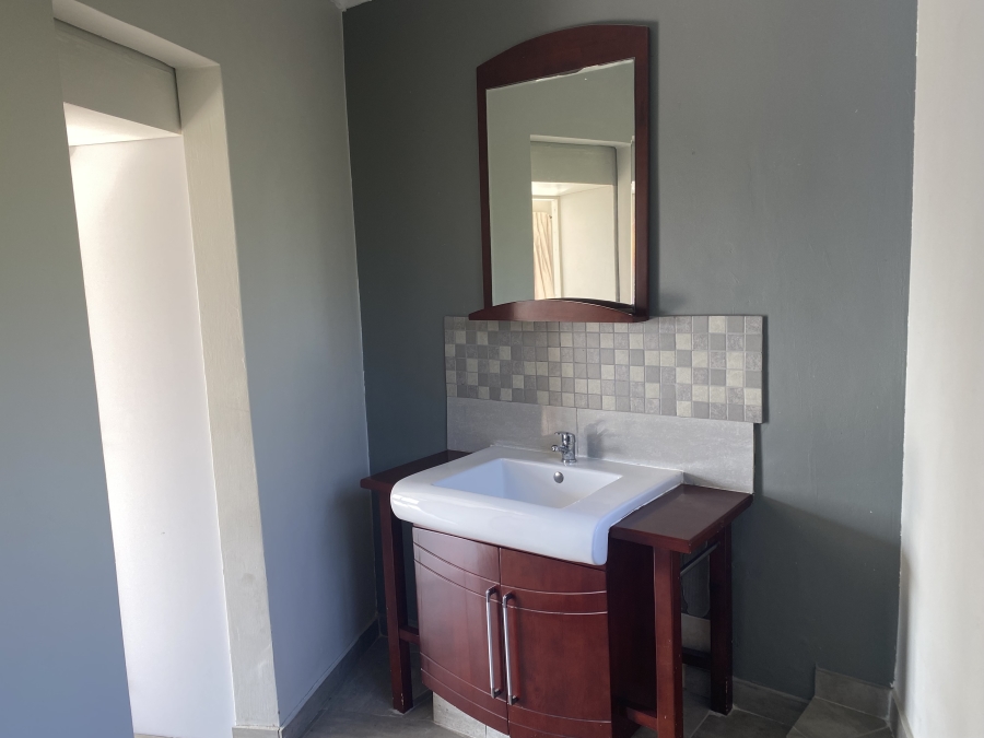 To Let 3 Bedroom Property for Rent in Palm Lakes Estate KwaZulu-Natal
