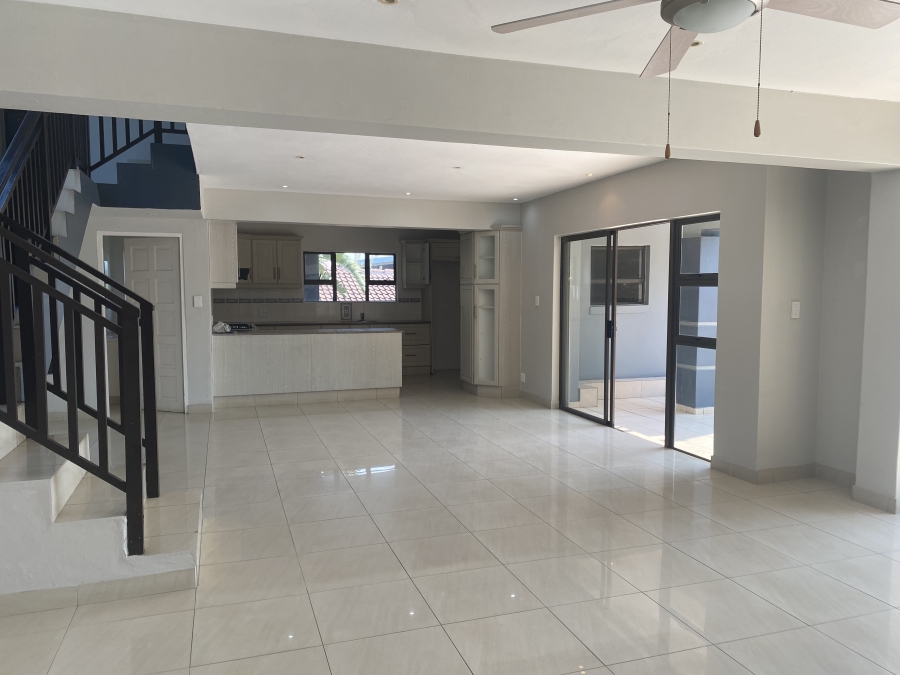 To Let 3 Bedroom Property for Rent in Palm Lakes Estate KwaZulu-Natal
