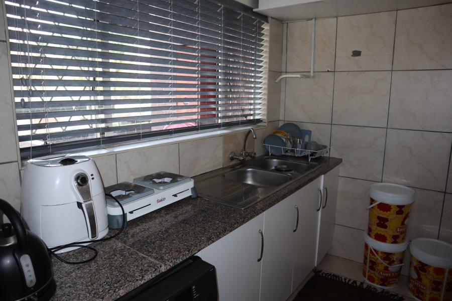 2 Bedroom Property for Sale in Pinetown KwaZulu-Natal