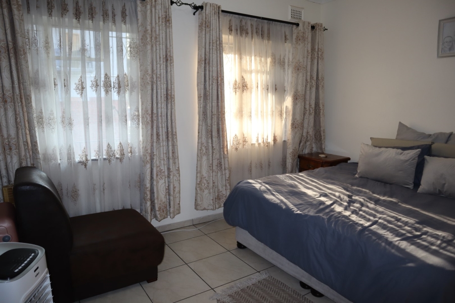2 Bedroom Property for Sale in Pinetown KwaZulu-Natal