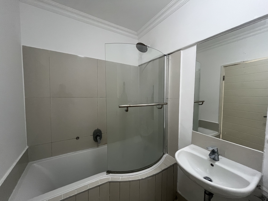 2 Bedroom Property for Sale in Umhlanga Ridge KwaZulu-Natal