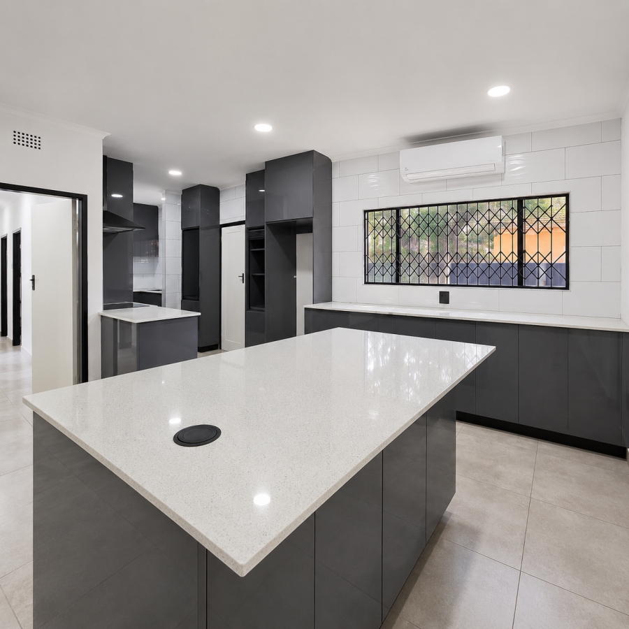 4 Bedroom Property for Sale in Meer En See KwaZulu-Natal