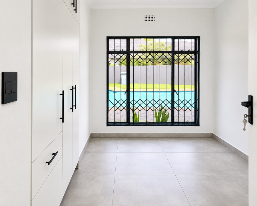 4 Bedroom Property for Sale in Meer En See KwaZulu-Natal