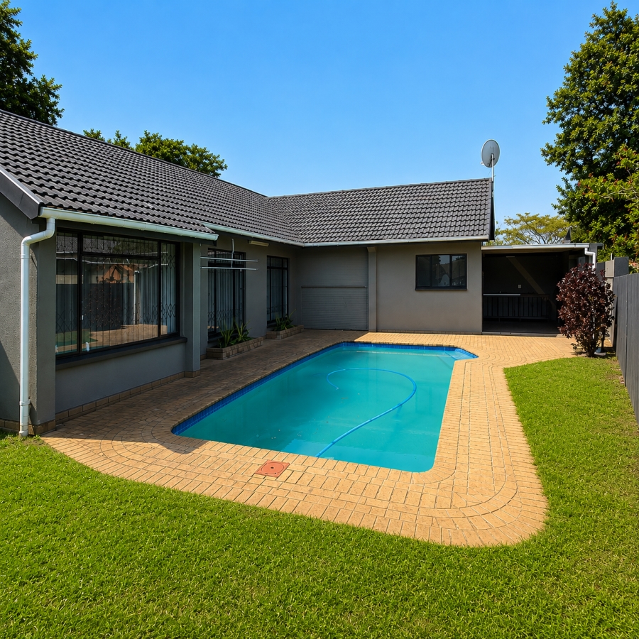 4 Bedroom Property for Sale in Meer En See KwaZulu-Natal
