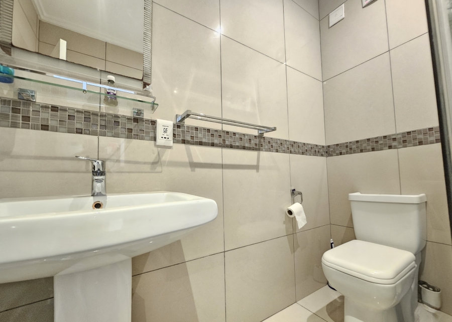 2 Bedroom Property for Sale in New Town Centre KwaZulu-Natal