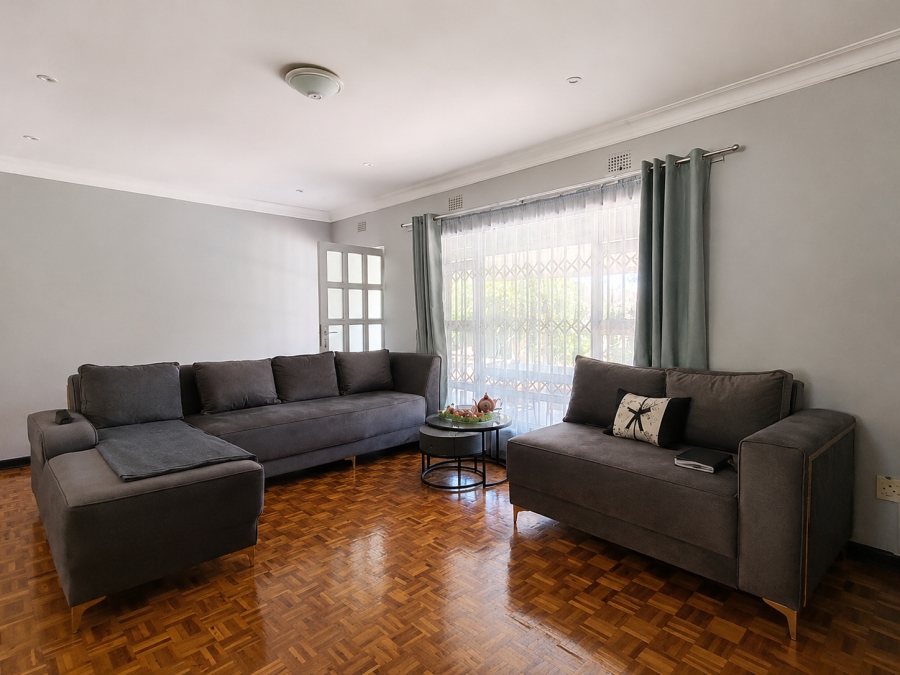 5 Bedroom Property for Sale in Westbrook KwaZulu-Natal
