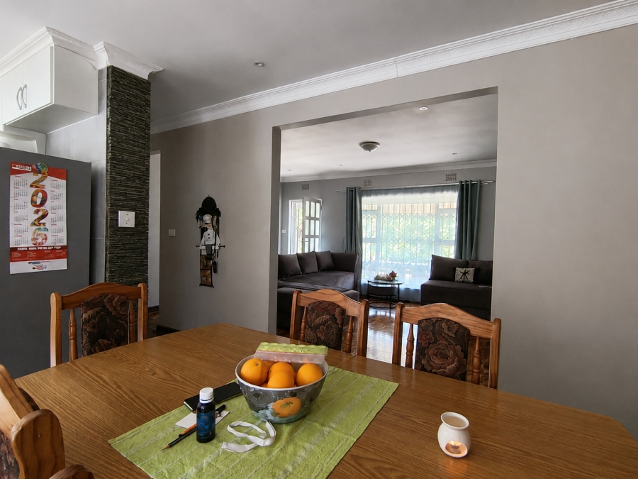 5 Bedroom Property for Sale in Westbrook KwaZulu-Natal