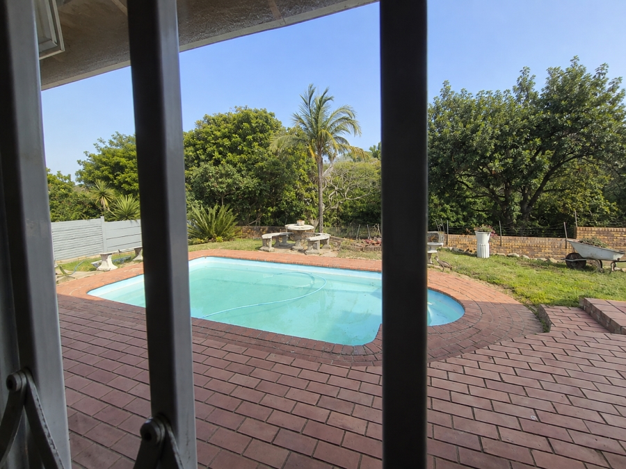 5 Bedroom Property for Sale in Westbrook KwaZulu-Natal