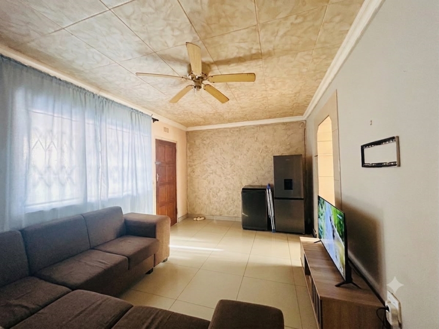 3 Bedroom Property for Sale in Brackenham KwaZulu-Natal