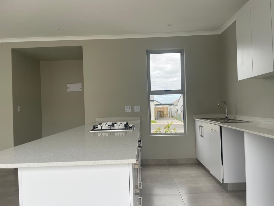 To Let 2 Bedroom Property for Rent in Lalela Estate KwaZulu-Natal