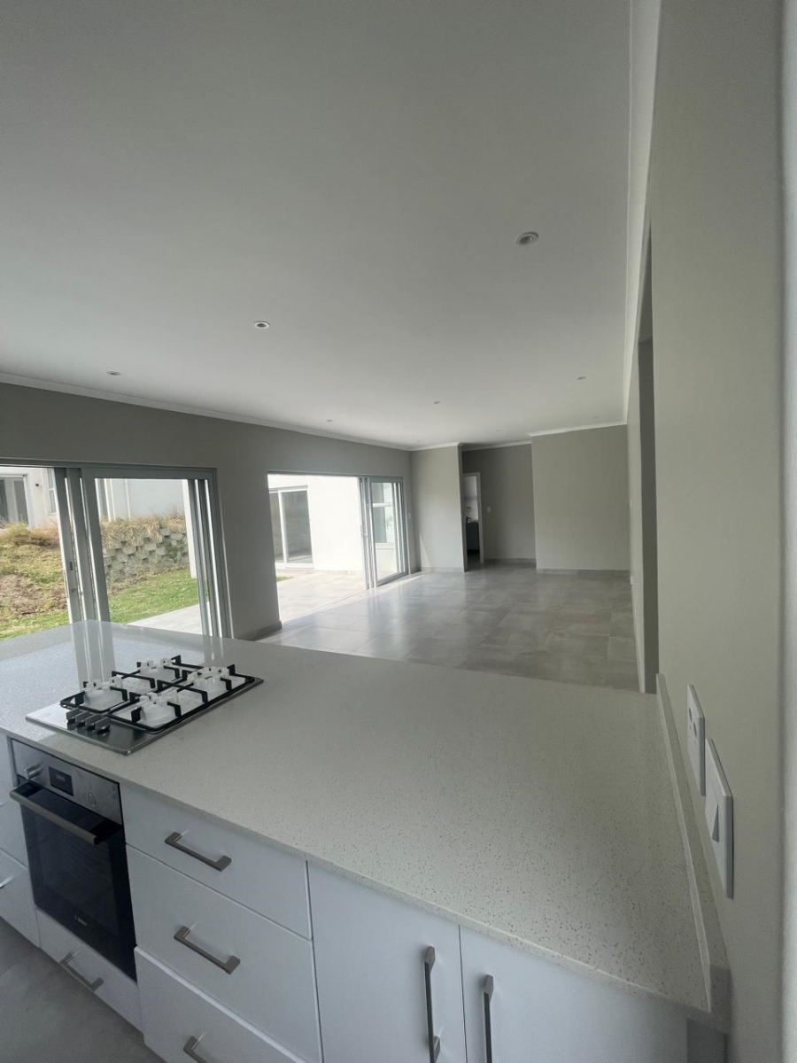 To Let 2 Bedroom Property for Rent in Lalela Estate KwaZulu-Natal