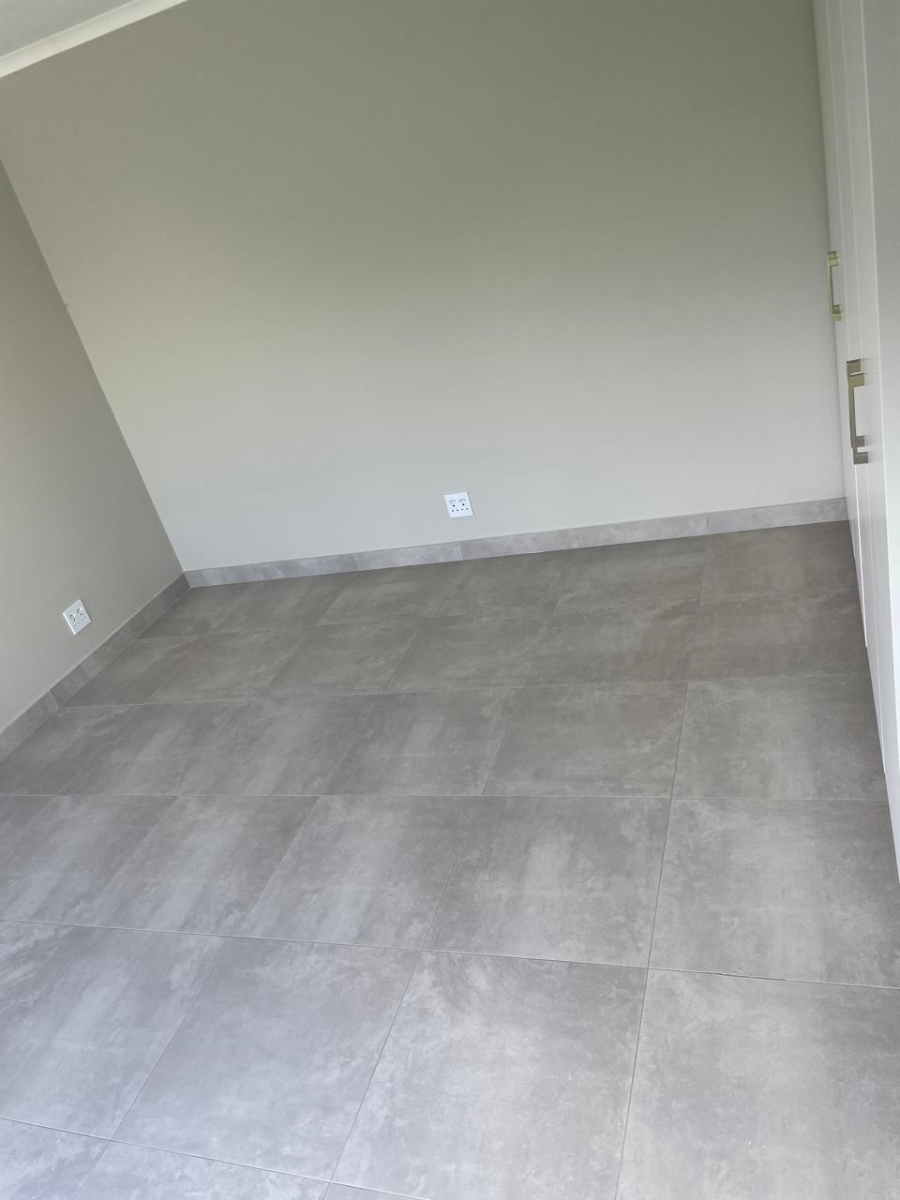 2 Bedroom Property for Sale in Lalela Estate KwaZulu-Natal
