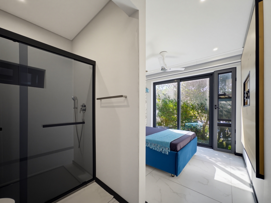 6 Bedroom Property for Sale in Sheffield Beach KwaZulu-Natal