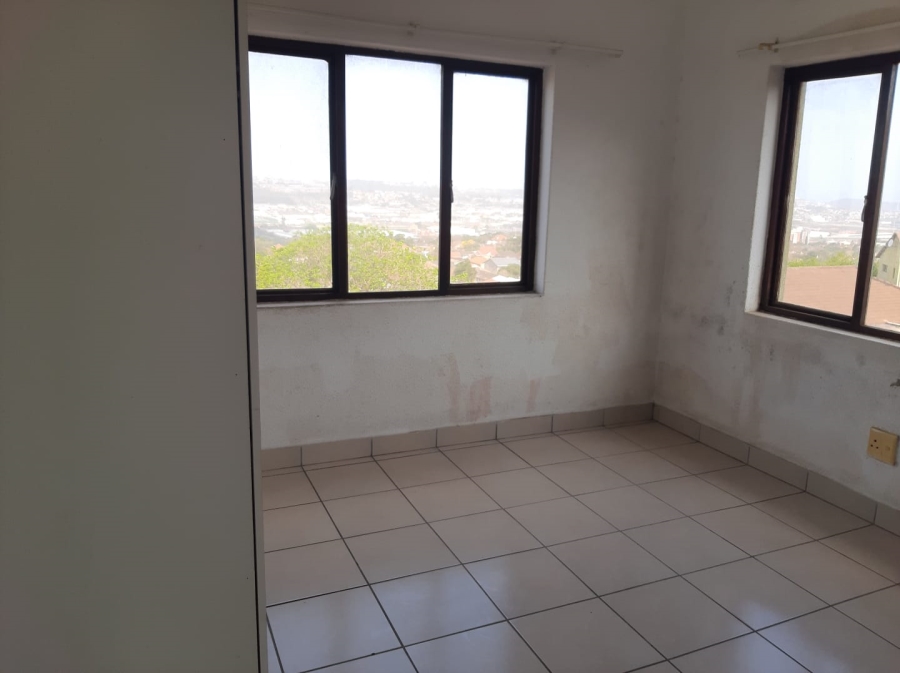 3 Bedroom Property for Sale in Montclair KwaZulu-Natal