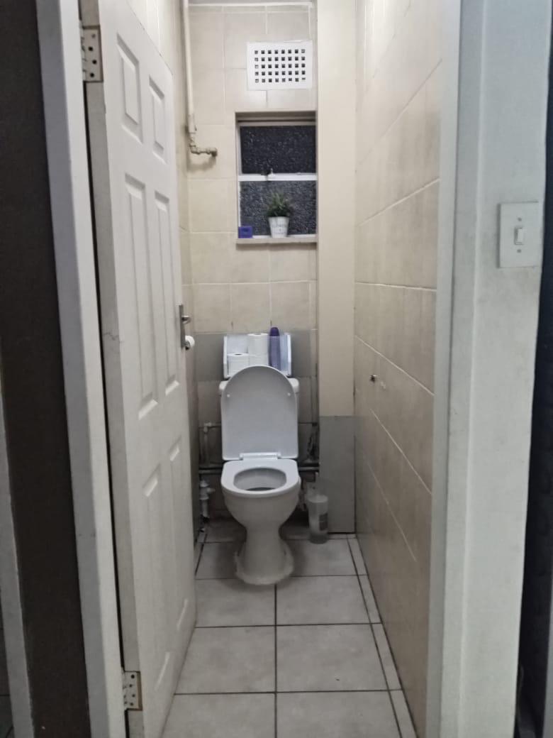 To Let 2 Bedroom Property for Rent in Bluff KwaZulu-Natal