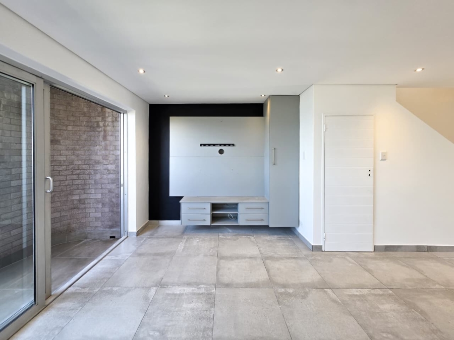2 Bedroom Property for Sale in Durban Central KwaZulu-Natal