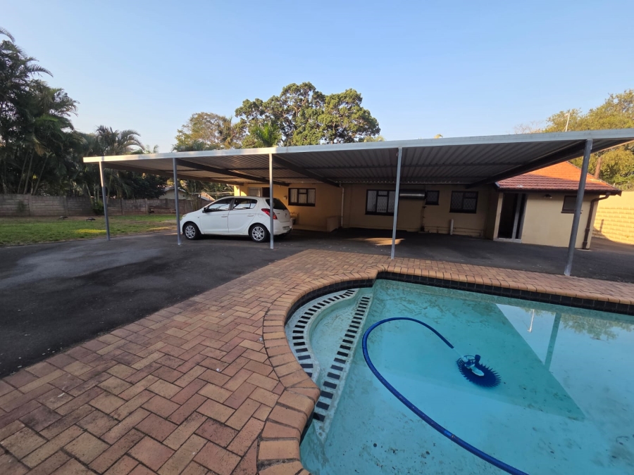 4 Bedroom Property for Sale in Yellowwood Park KwaZulu-Natal
