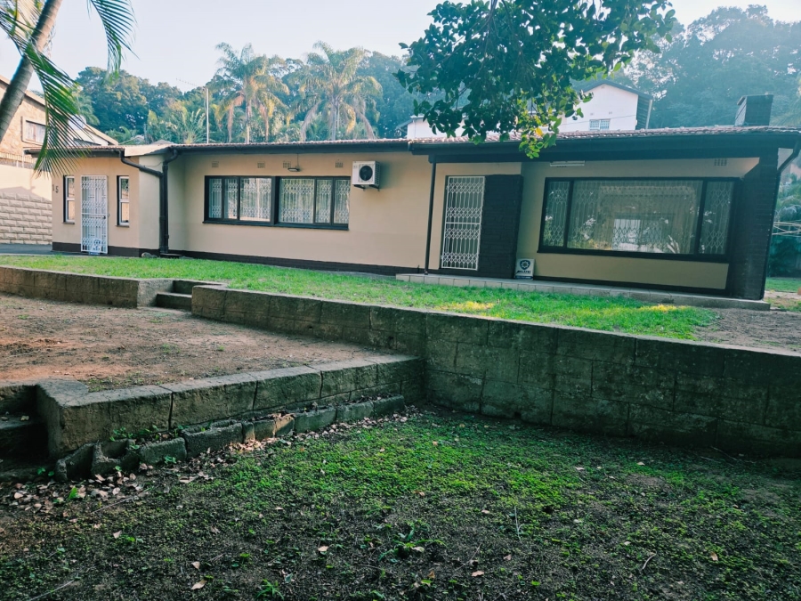 4 Bedroom Property for Sale in Yellowwood Park KwaZulu-Natal