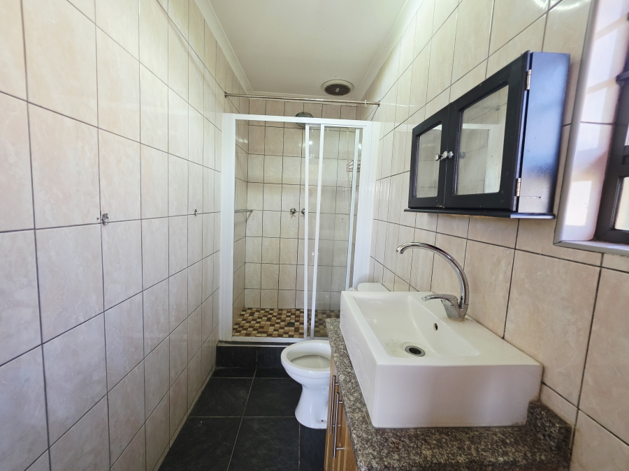 To Let 3 Bedroom Property for Rent in ZSM Industrial KwaZulu-Natal