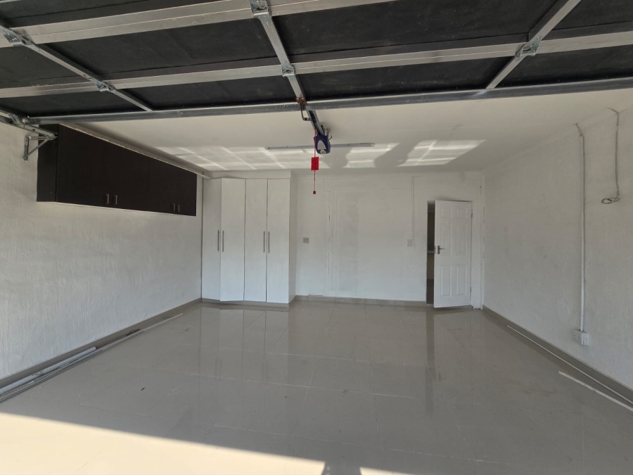 To Let 3 Bedroom Property for Rent in Riverside KwaZulu-Natal