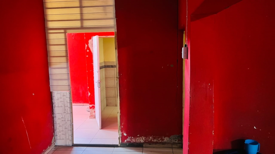 Commercial Property for Sale in Madadeni A KwaZulu-Natal