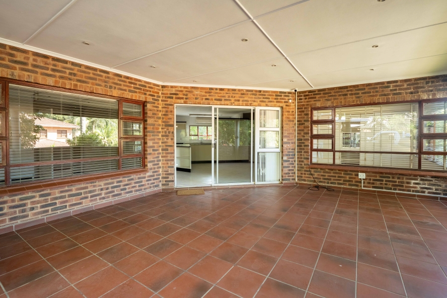 3 Bedroom Property for Sale in Amanzimtoti KwaZulu-Natal