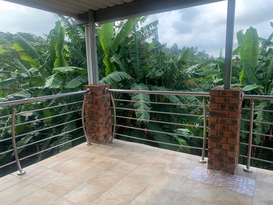 2 Bedroom Property for Sale in Kloof KwaZulu-Natal