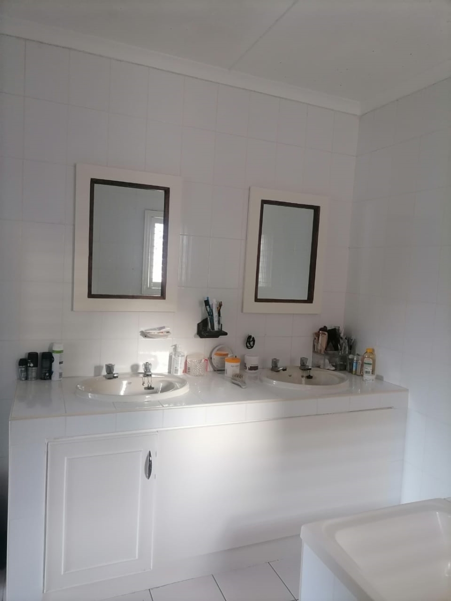4 Bedroom Property for Sale in Westville Central KwaZulu-Natal