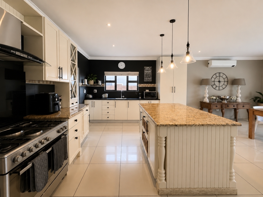 4 Bedroom Property for Sale in Zinkwazi Beach KwaZulu-Natal