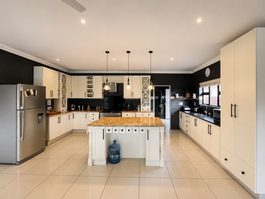 4 Bedroom Property for Sale in Zinkwazi Beach KwaZulu-Natal