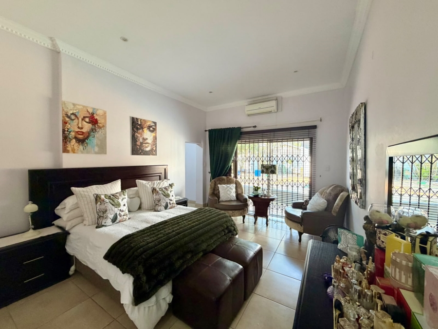5 Bedroom Property for Sale in Meer En See KwaZulu-Natal