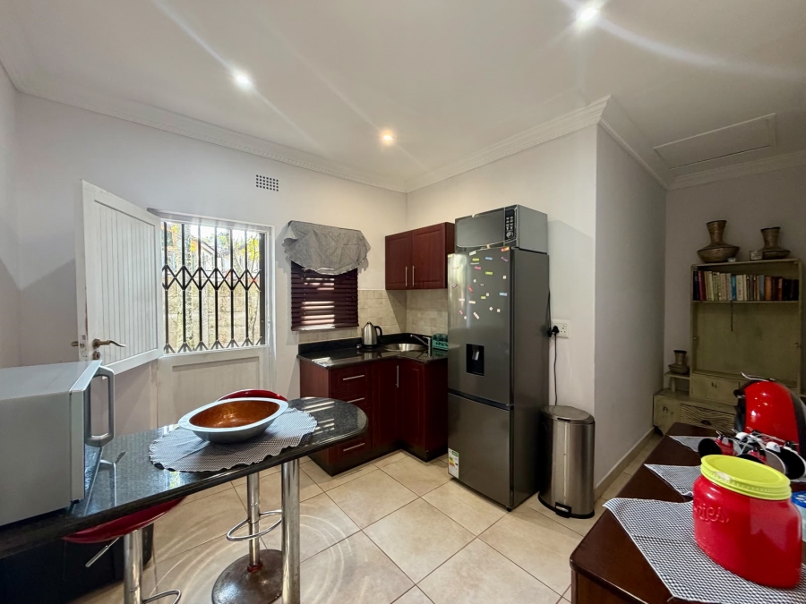 5 Bedroom Property for Sale in Meer En See KwaZulu-Natal