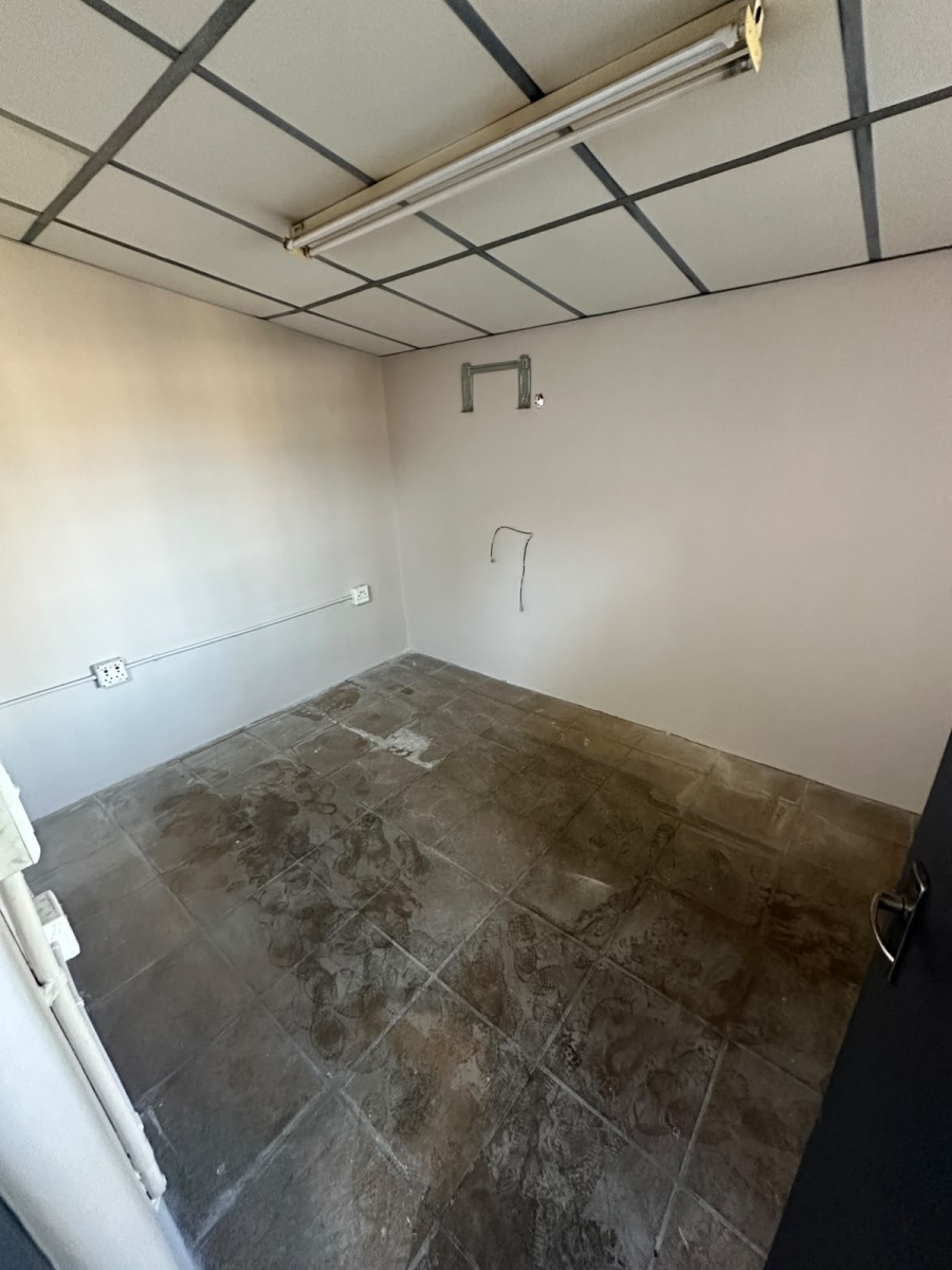 To Let Commercial Property for Rent in Masons Mill KwaZulu-Natal