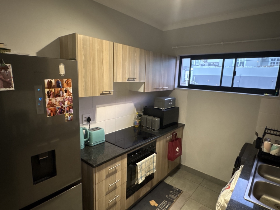 To Let 2 Bedroom Property for Rent in Umbogintwini KwaZulu-Natal