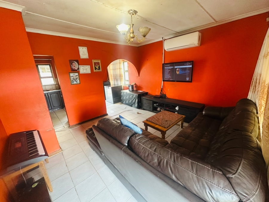 3 Bedroom Property for Sale in Glenwood KwaZulu-Natal