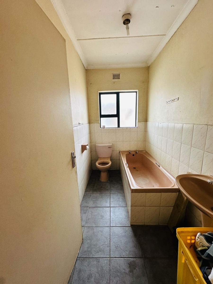 3 Bedroom Property for Sale in Glenwood KwaZulu-Natal