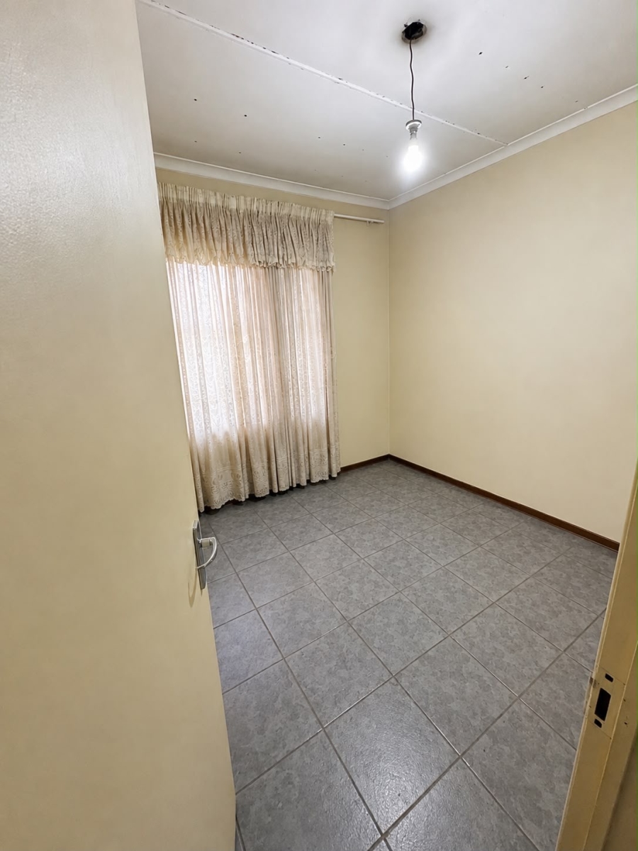 3 Bedroom Property for Sale in Glenwood KwaZulu-Natal