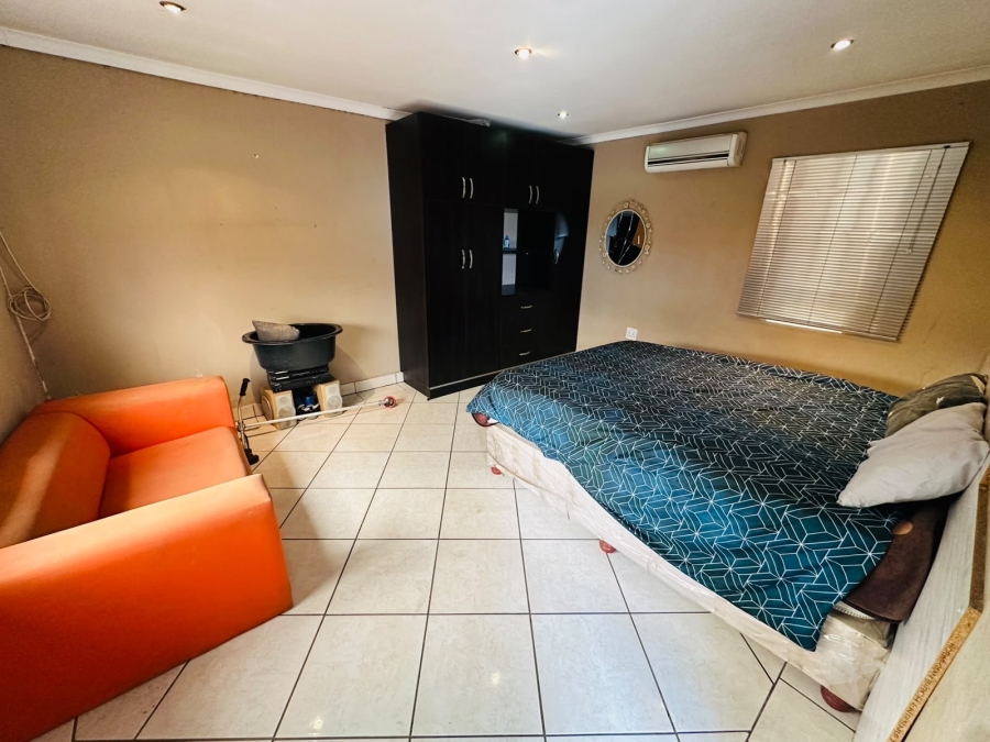 3 Bedroom Property for Sale in Glenwood KwaZulu-Natal