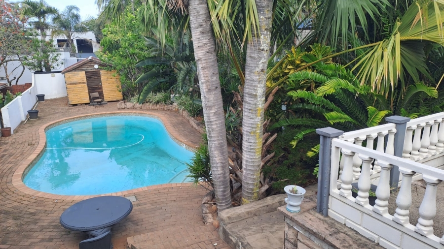 5 Bedroom Property for Sale in Brighton Beach KwaZulu-Natal