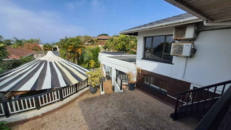 5 Bedroom Property for Sale in Brighton Beach KwaZulu-Natal