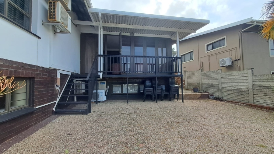 5 Bedroom Property for Sale in Brighton Beach KwaZulu-Natal