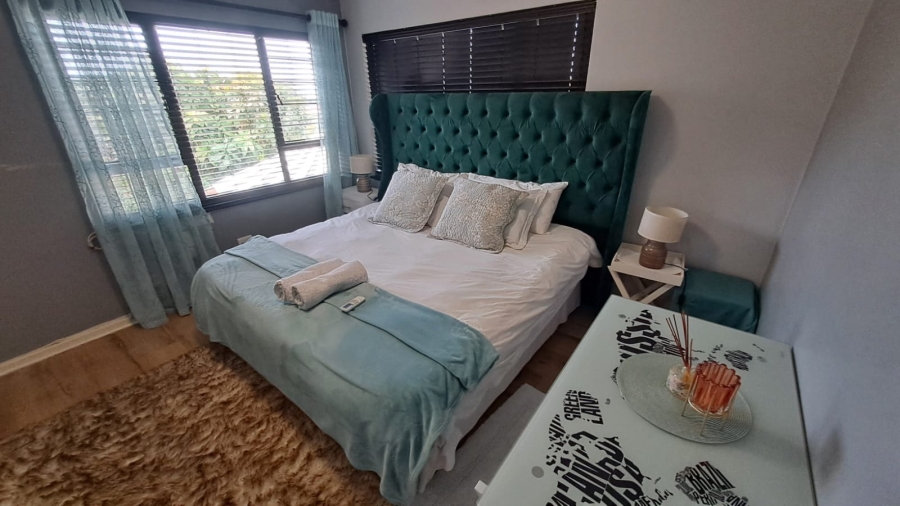 5 Bedroom Property for Sale in Brighton Beach KwaZulu-Natal