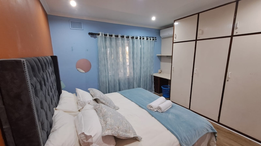 5 Bedroom Property for Sale in Brighton Beach KwaZulu-Natal